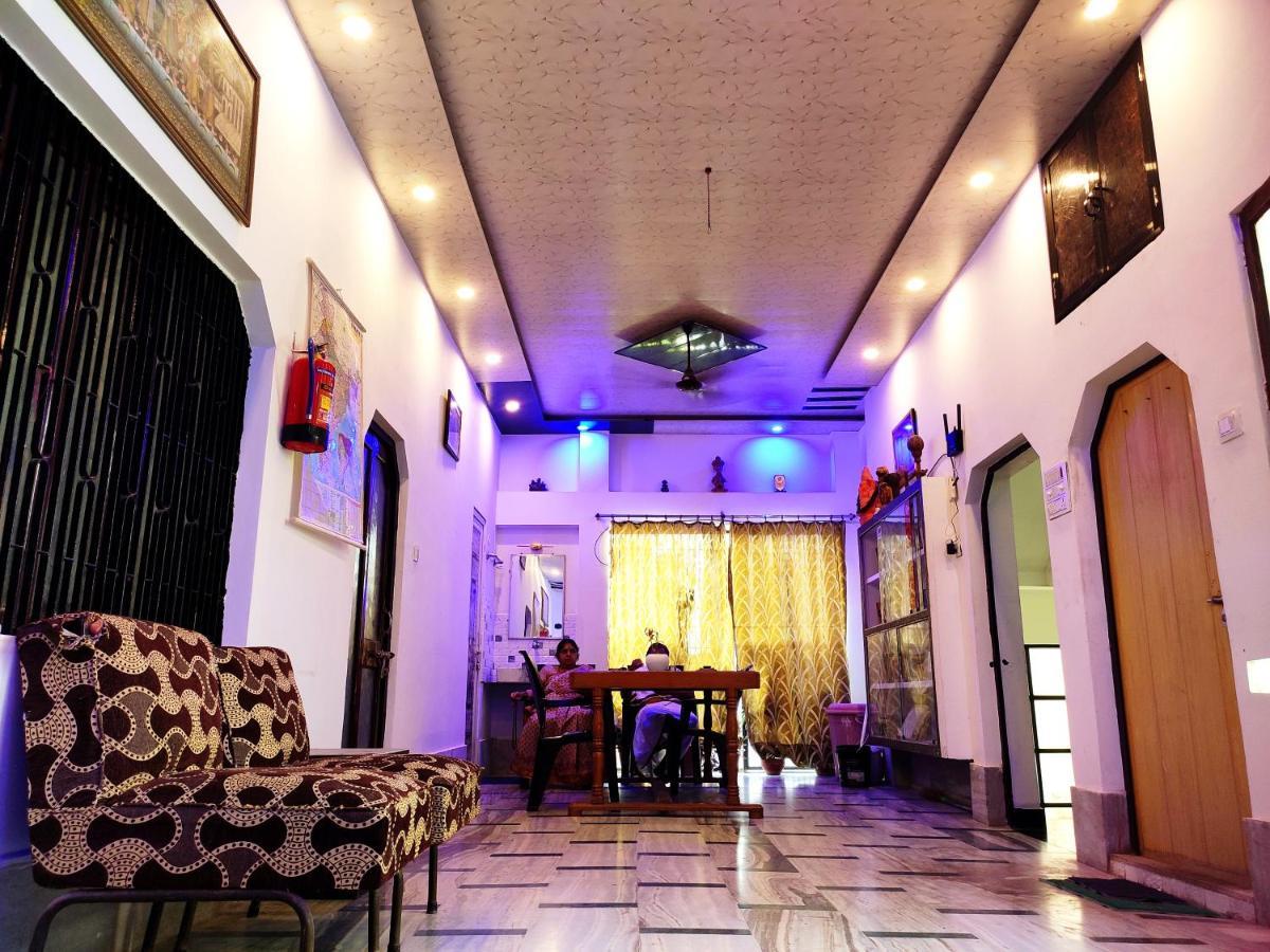 Khushi Paying Guest House Варанасі Екстер'єр фото