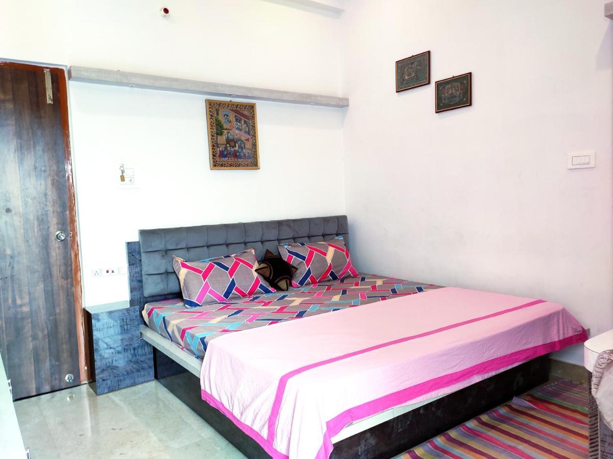 Khushi Paying Guest House Варанасі Екстер'єр фото
